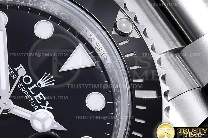 0119 ROLSUB0282 – Submariner 116610LN 904L SS SS Blk V2S ZZF SA Durable 1037